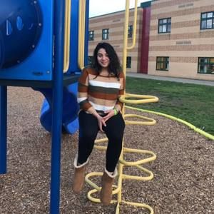 Meet your Posher, Abigail